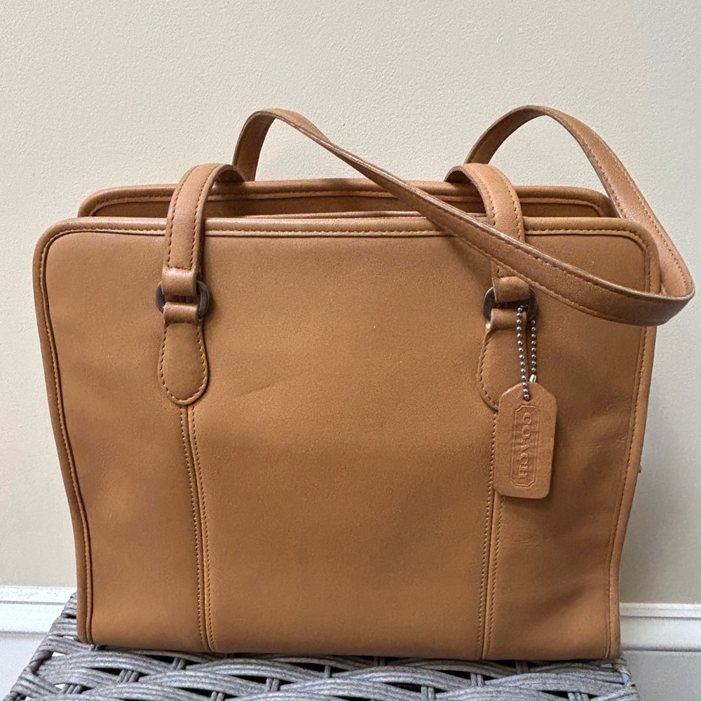 Coach Classic Compartment Tote Camel colored 9872